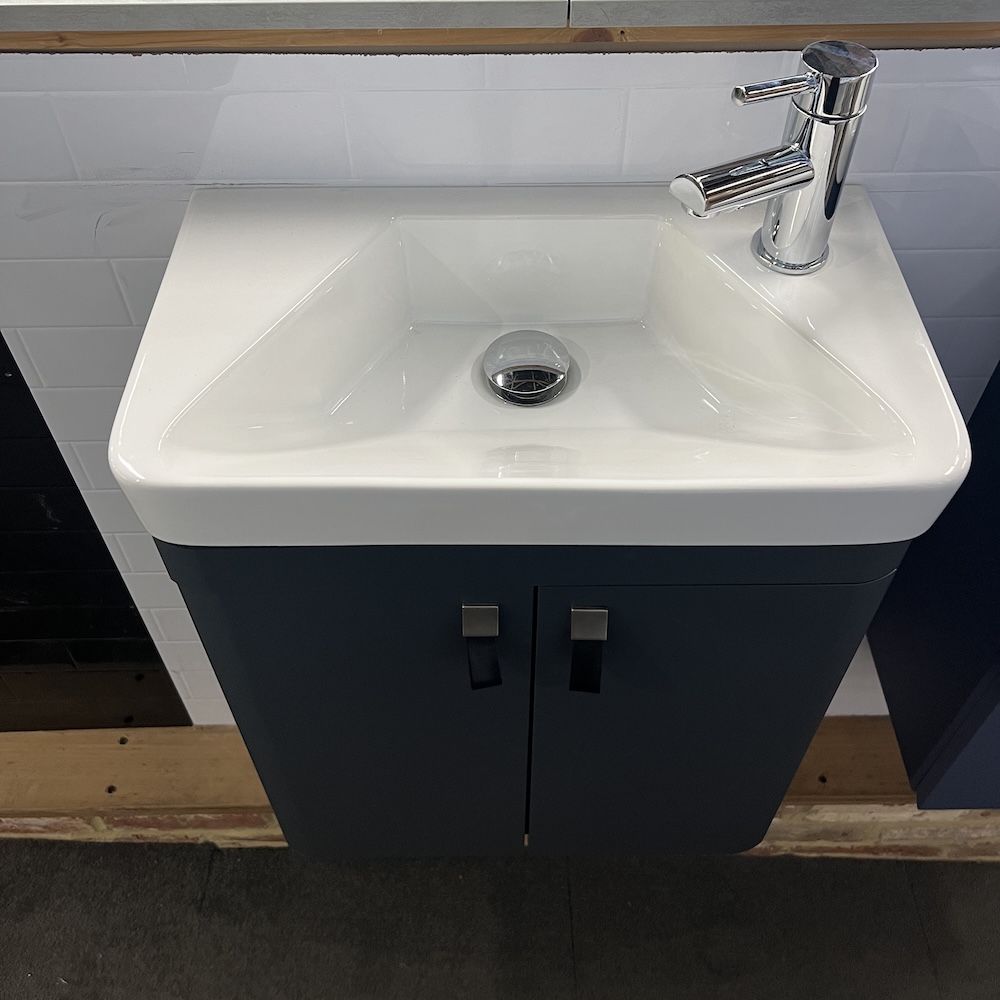 ExDisplay Saneux Hyde 50cm 2 Door Wall Mounted Unit & Basin